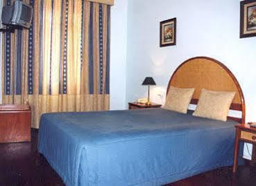 Hotel Varandazul Palmela Exterior photo
